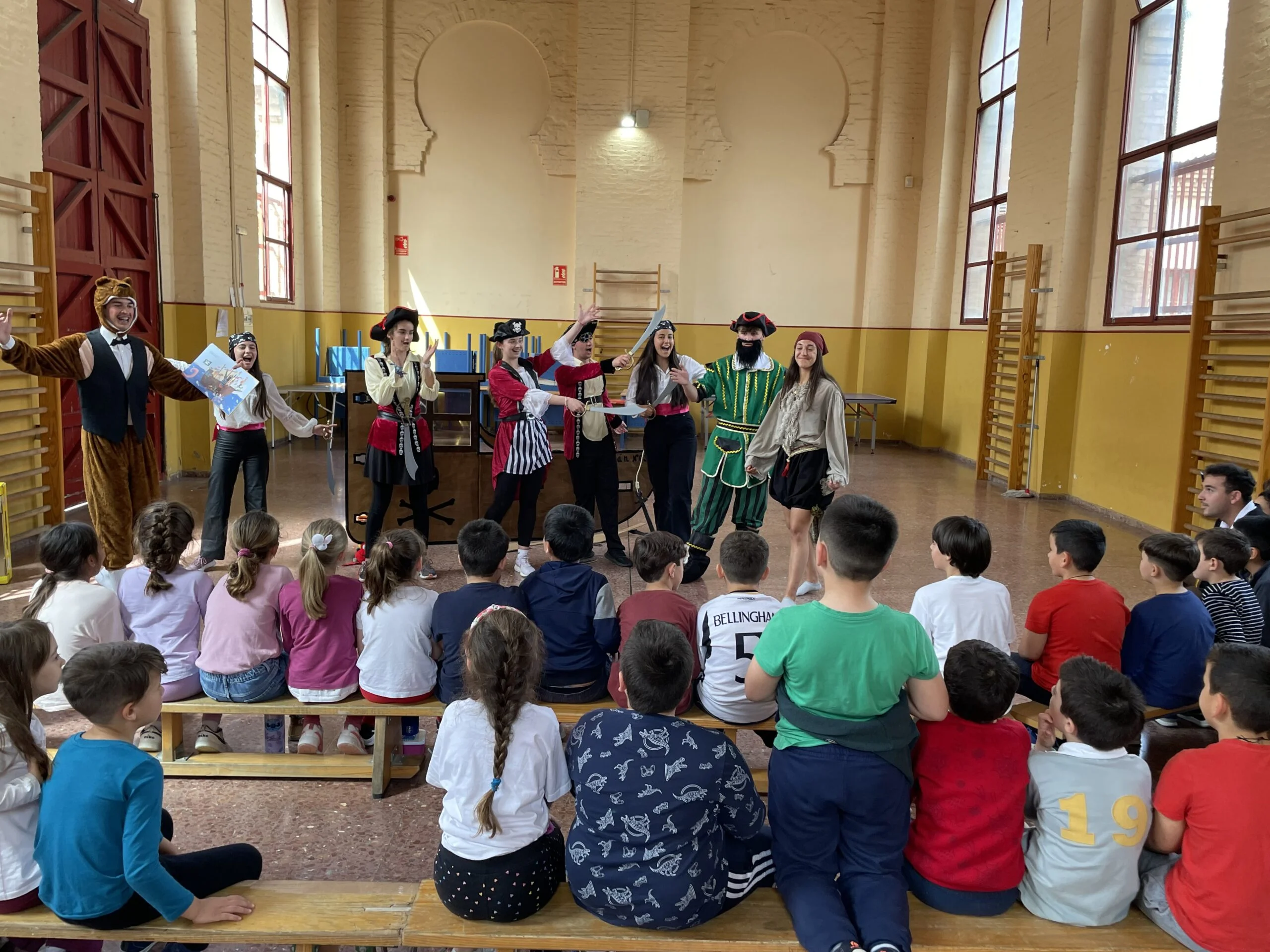 Cantajuegos Daniela Pirata